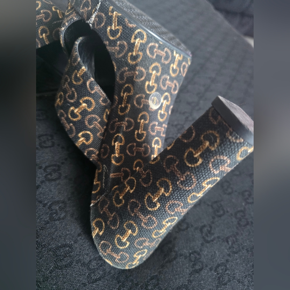 Gucci Black Women's Heeled Sandals - Picture 11 of 12